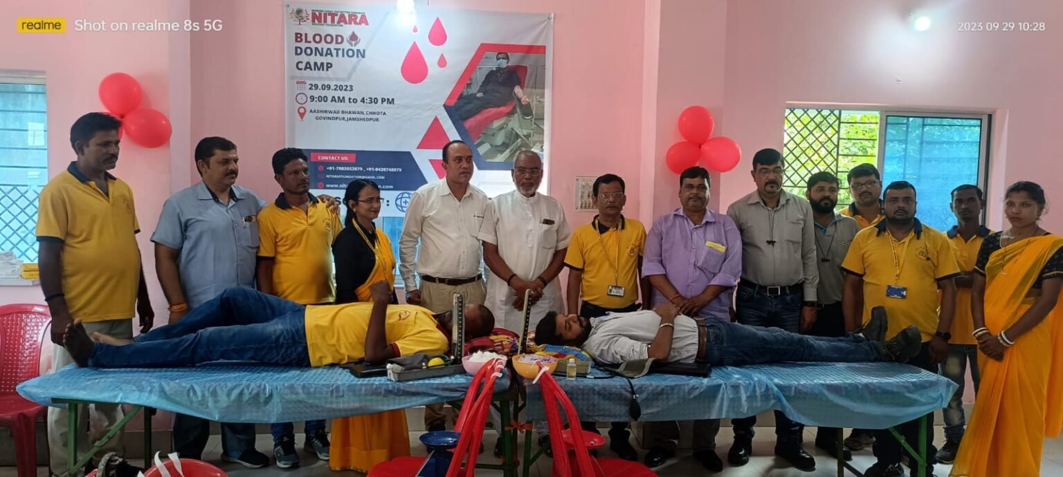 Jamshedpur : नितारा फाउंडेशन के रक्तदान शिविर में 75 यूनिट रक्त संग्रह, कई कॉर्पोरेट हस्तियां और विधायक हुए शामिल
