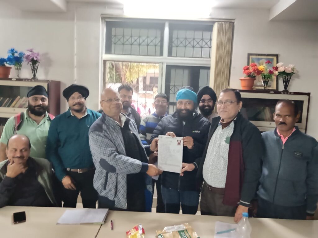 Jamshedpur : प्रेस क्लब की नामांकन प्रक्रिया पूरी, 117 मतदाता करेंगे किस्मत का फैसला, चरणजीत को लेकर रोचक हुआ मुकाबला