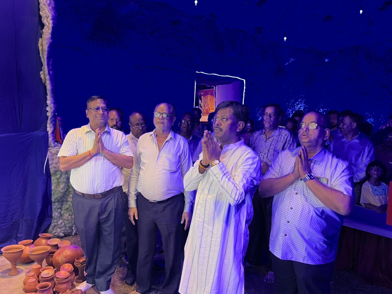 Jamshedpur : राजस्थान सार्वजनिक पूजा कमिटी, फूड प्लाजा गोलमुरी में होती है शिव पार्वती की पूजा