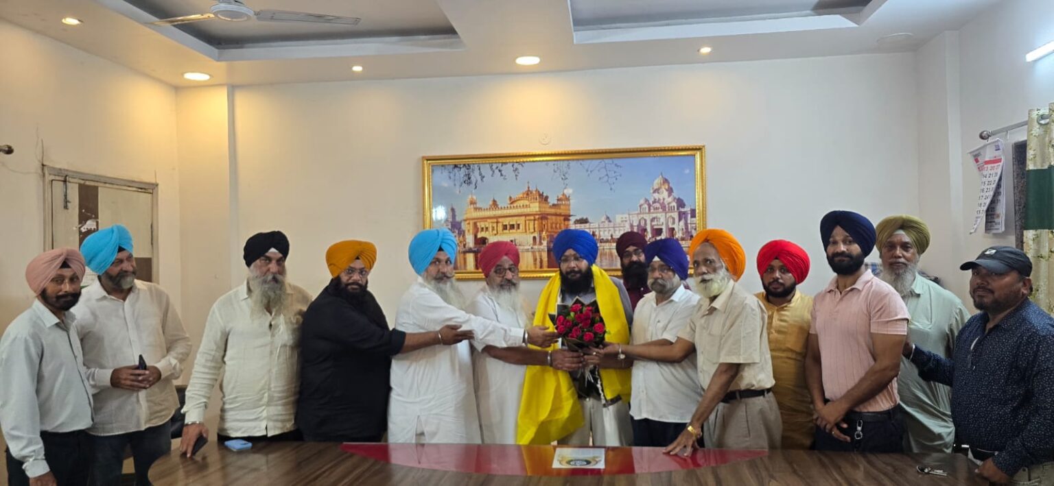 Jamshedpur : JPSC परीक्षा पास कर भूपिंदर सिंह दूसरे प्रयास में बने पुलिस आधिकारी, CGPC ने किया सम्मानित