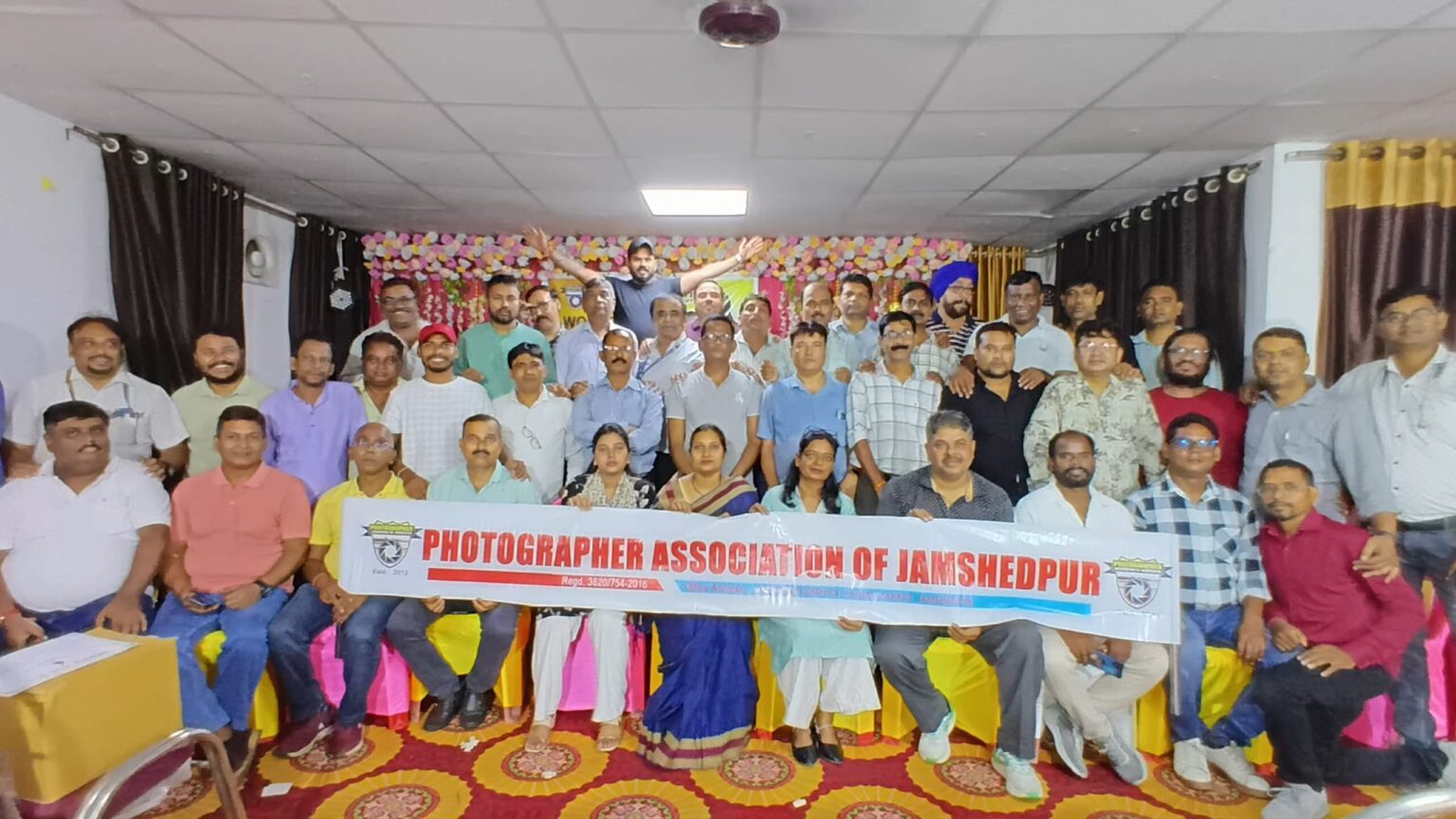 Jamshedpur : फोटोग्राफर एसोसिएशन ने विश्व फोटोग्राफी दिवस को इस अंदाज में मनाया, अंदर पढ़ें क्या है खास