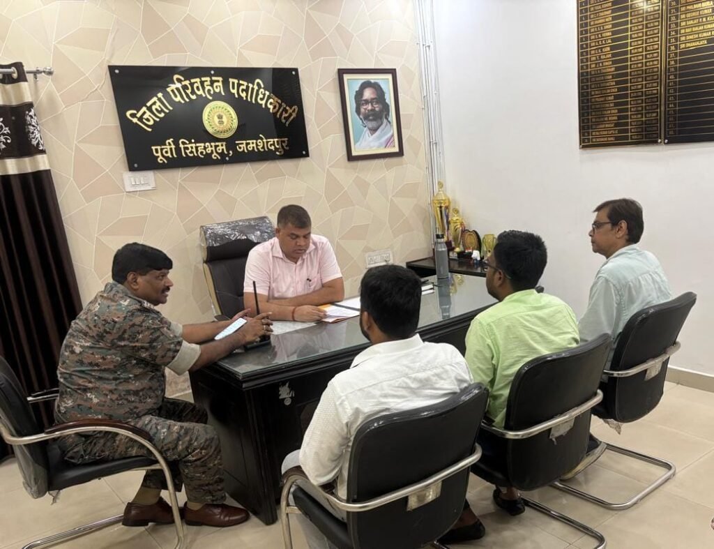 Jamshedpur : सड़क सुरक्षा जागरूकता – प्रेशर हॉर्न एवं मल्टी-टोंड हॉर्न के उपयोग पर होगी सख्त कार्रवाई