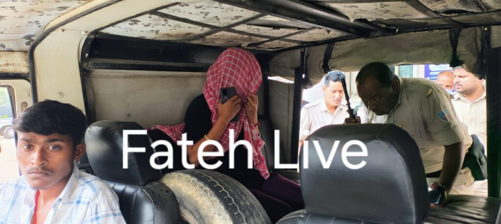 Jamshedpur : उलीडीह में शादीशुदा प्रेमिका के घर से मिला युवक का शव, फांसी लगाने का मामला या कुछ और, पुलिस ने शुरू की जांच, एमजीएम अस्पताल में महिला को पीटने पर उतारू हो गए परिजन