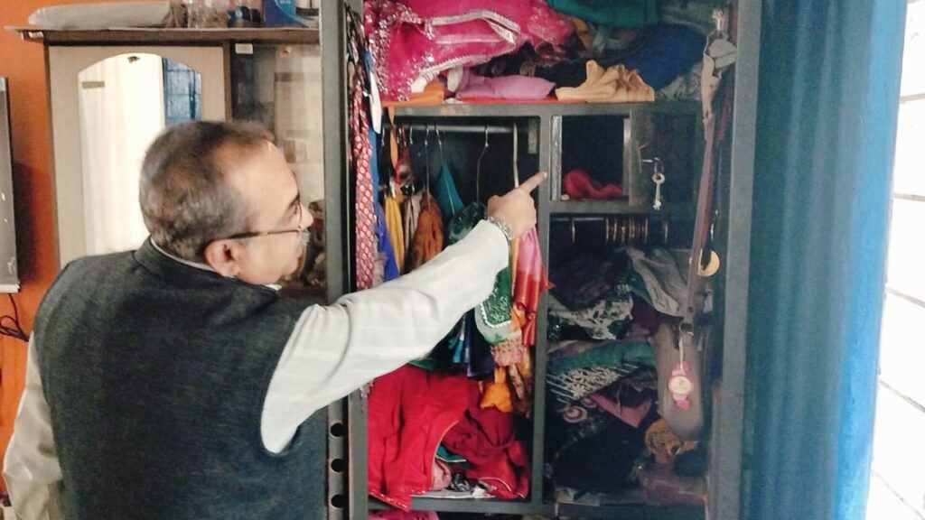 Jamshedpur Crime : सोनारी में कांग्रेस महिला प्रदेश उपाध्यक्ष पुनीता चौधरी के घर से 10 लाख की संपत्ति चोरी