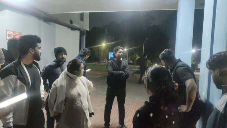 Jamshedpur : टेल्को चिड़िया पार्क में छेड़खानी, विरोध करने पर बेटे और मां पर हमला, बेटा आईसीयू में