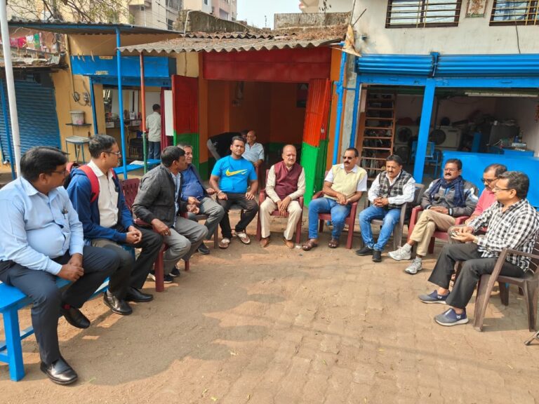 Jamshedpur : परदेसी पाड़ा में अतिक्रमित जमीन पर बन रही है मस्जिद, कान में तेल डाल कर सो रहे हैं टाटा लैंड के अफसरान