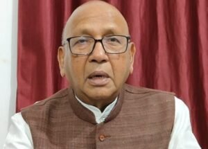 MLA attacks former minister : बन्ना गुप्ता अश्लील वीडियो प्रकरण में सरयू राय ने लिखी विधानसभाध्यक्ष को चिट्ठी, गलत जवाब देने पर अधिकारियों पर अवमानना की कार्रवाई हो : सरयू राय