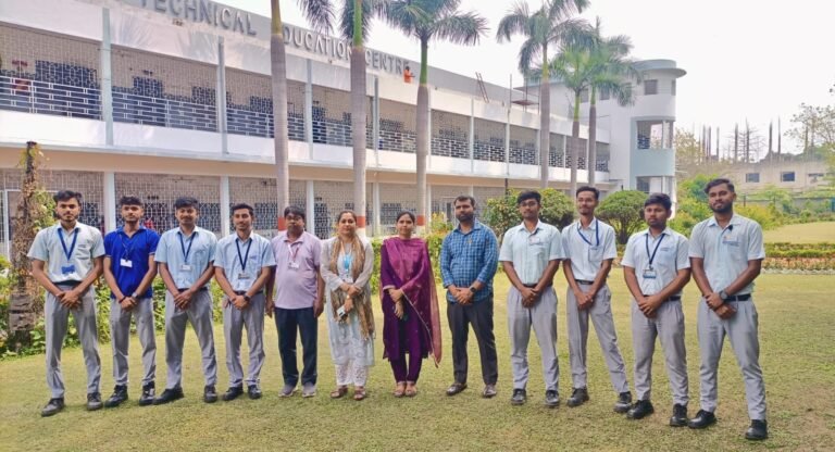 Jamshedpur : गोलमुरी NTTF के 10 प्रशिक्षुओं का चयन मारुति सुजुकी में, ये मिला पैकेज