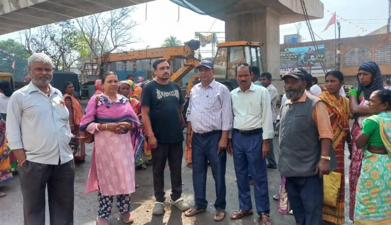 Jamshedpur : विश्व जल दिवस पर डालसा ने असंगठित मजदूरों को किया जागरूक