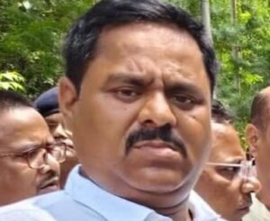 Jamshedpur Bjp Leader : भाजपा घाघीडीह मंडल अध्यक्ष और पत्नी पर बागबेड़ा थाना में FIR, 60 लाख गबन का आरोप