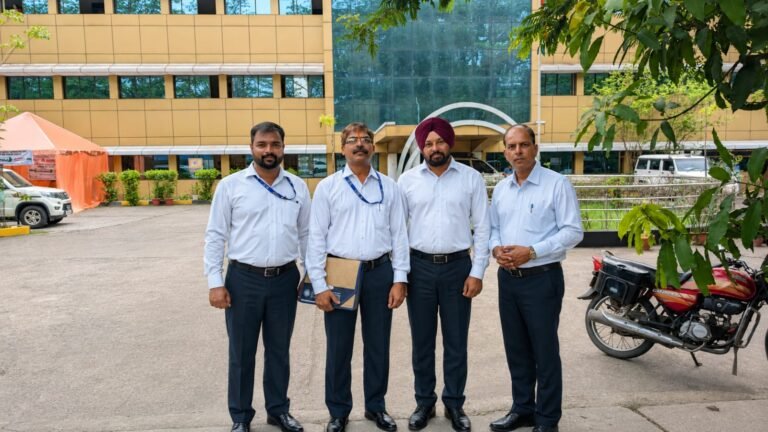 Jamshedpur : NHRCCB के राष्ट्रीय संयुक्त सचिव की पहल पर जमशेदपुर में उत्पन्न ईंधन संकट का हुआ समाधान