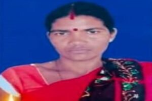 Patamda : बोड़ाम में अनियंत्रित ट्रेलर के घर में घुसने से घायल महिला ने 8 दिन बाद तोड़ा दम, मायके में घटी थी दर्दनाक घटना