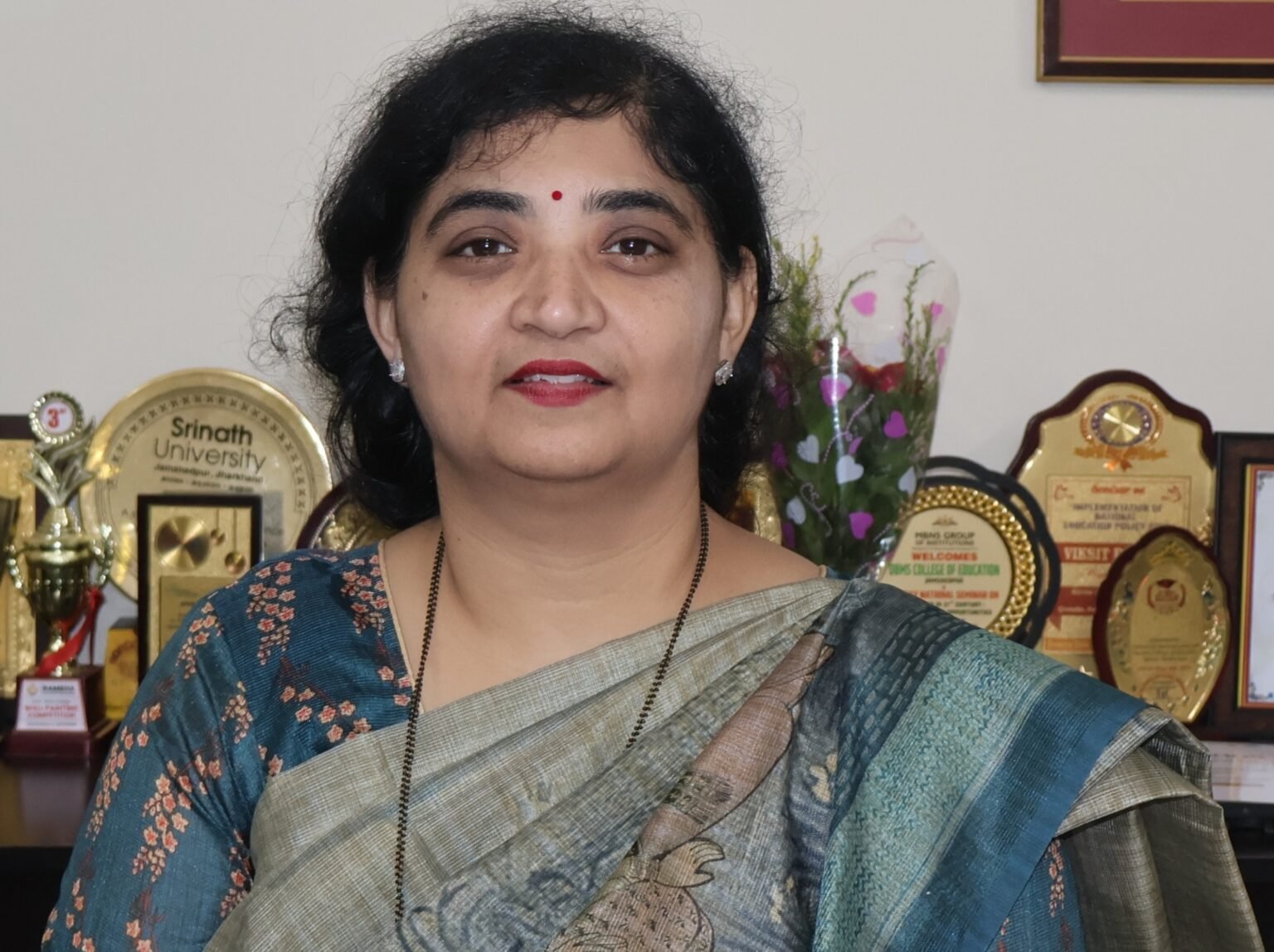 Jamshedpur : डीबीएमएस कॉलेज ऑफ एजूकेशन की नई प्राचार्या बनीं डॉ मोनिका उप्पल, संभाला पदभार