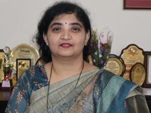 Jamshedpur : डीबीएमएस कॉलेज ऑफ एजूकेशन की नई प्राचार्या बनीं डॉ मोनिका उप्पल, संभाला पदभार