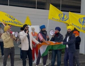 Newzealand : 1955 ਵਿੱਚ ਸ੍ਰੀ ਦਰਬਾਰ ਸਾਹਿਬ ਵਿਖੇ ਹੋਈ ਭਾਰਤੀ ਫੌਜੀ ਕਾਰਵਾਈ ਦੀ ਯਾਦ ਵਿੱਚ ਆਕਲੈਂਡ ਵਿਖੇ ਭਾਰੀ ਰੋਸ ਪ੍ਰਦਰਸ਼ਨ