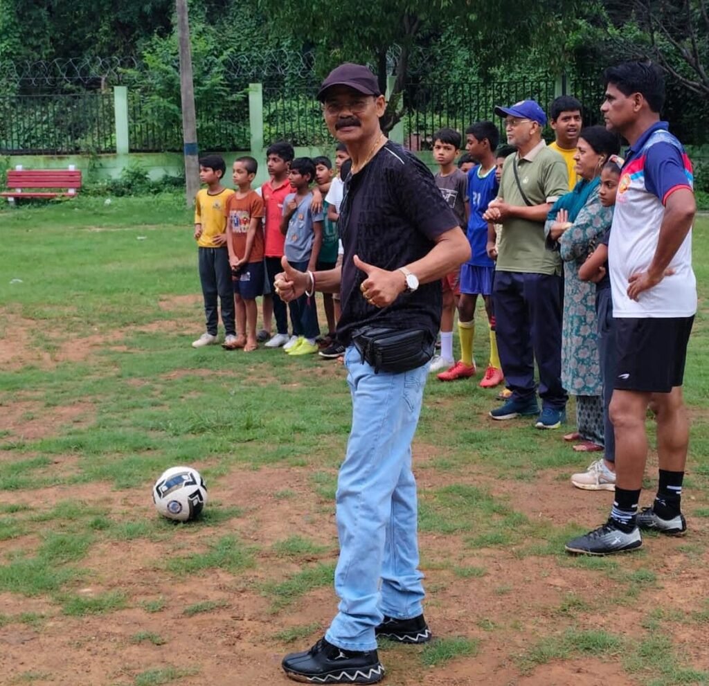 Jamshedpur : जॉगर्स पार्क स्पोर्ट्स अकादमी में फुटबॉल प्रशिक्षण की शुरुआत, युवा खिलाड़ियों को मिलेगा निखरने का मंच